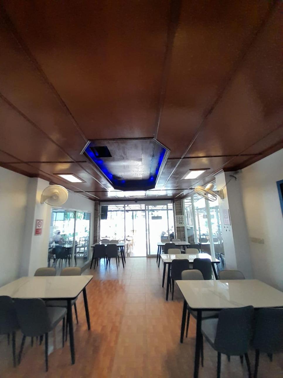 Blue Planet Hotel Patong Exterior photo